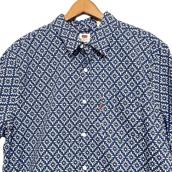 Levis Button Down Shirt Men's Size Large Short Sleeve One Pocket Standard Fit - Picture 2 of 12